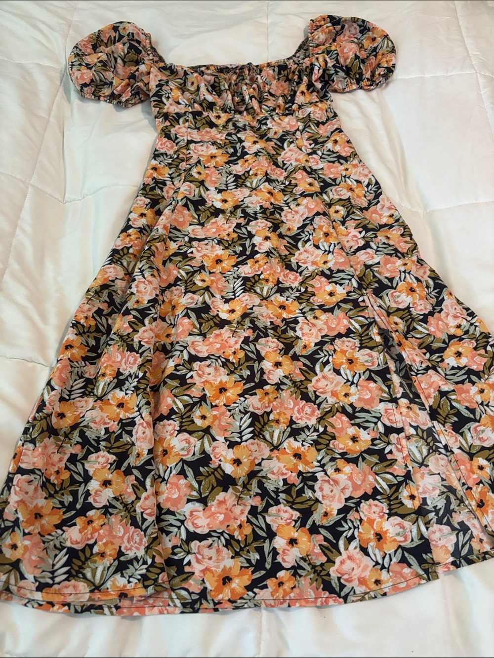 Dizzy Lizzy Floral Off-Shoulder Women’s Dress in Peach and Black MEDIUM